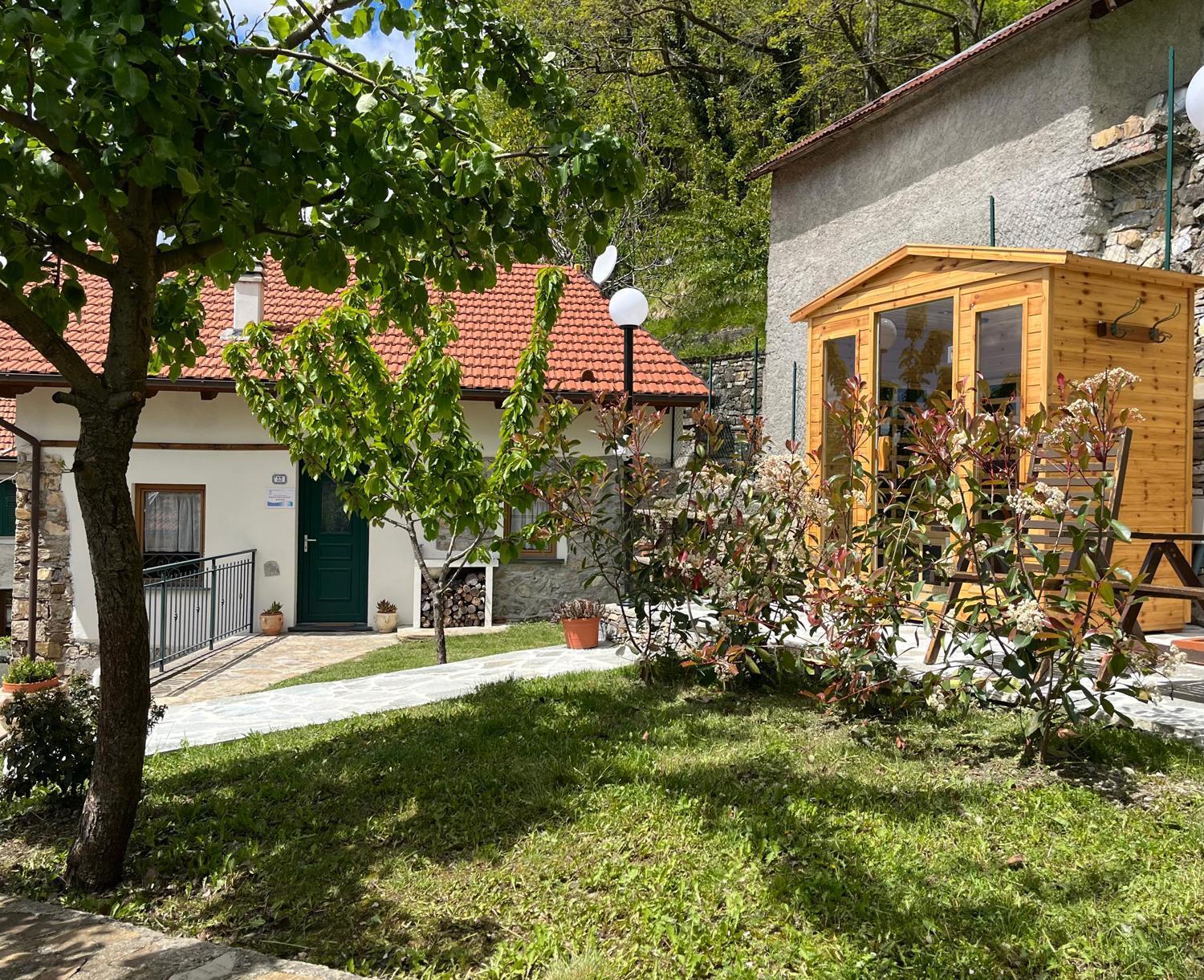 Valbravenna Agriturismo Cascina Clavarezza מראה חיצוני תמונה